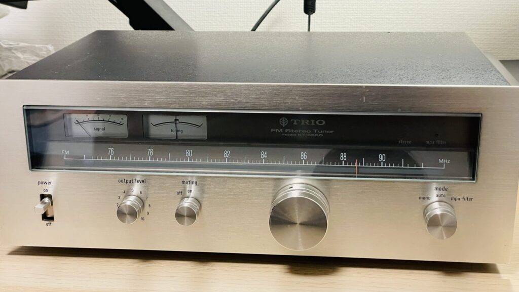 TRIO KT-5500 FMチューナーをIoT化 その1のアイキャッチ画像